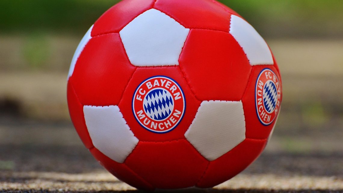 Bayern Monaco: Voci sul futuro di Kane e le complicate trattative per Upamecano