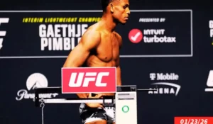 UFC Shock Cameron Smotherman Crolla a Terra dopo il Peso