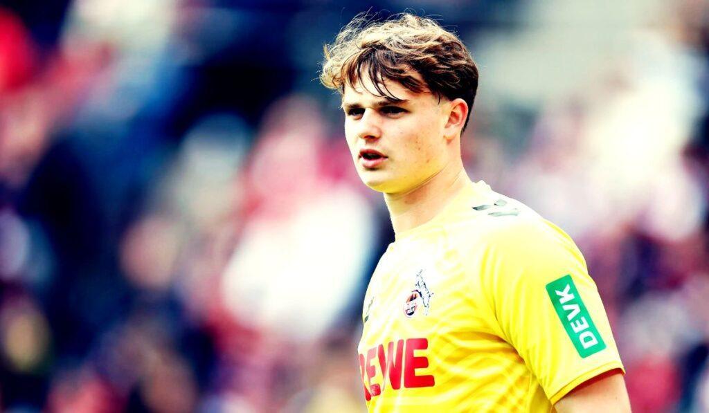 Jonas Urbig