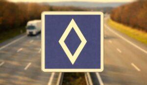 nuovo-cartello-stradale-rombo-bianco-significato