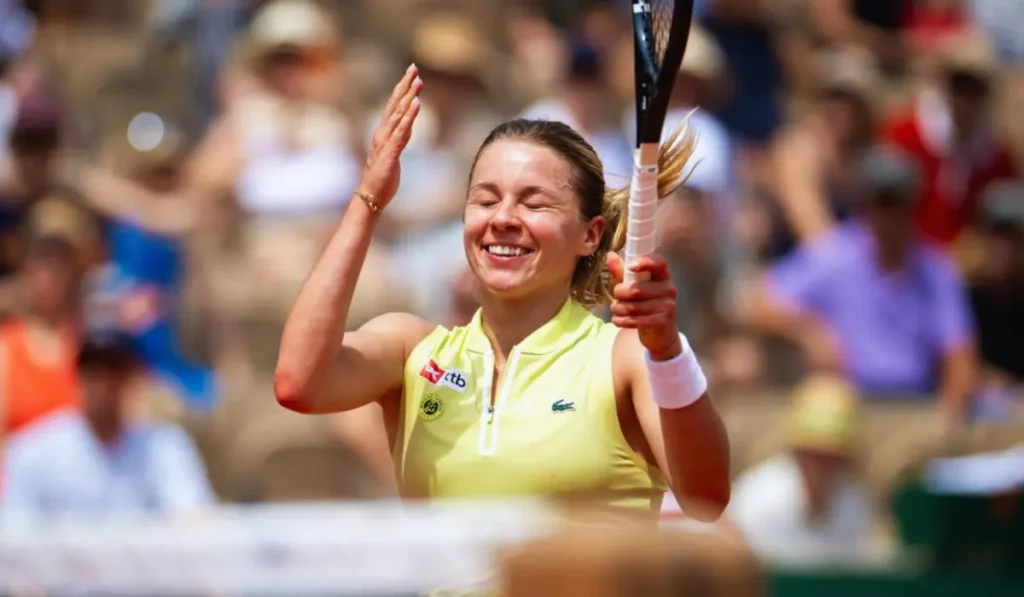 Maja Chwalińska qualificata polacca in finale Roland Garros Parigi
