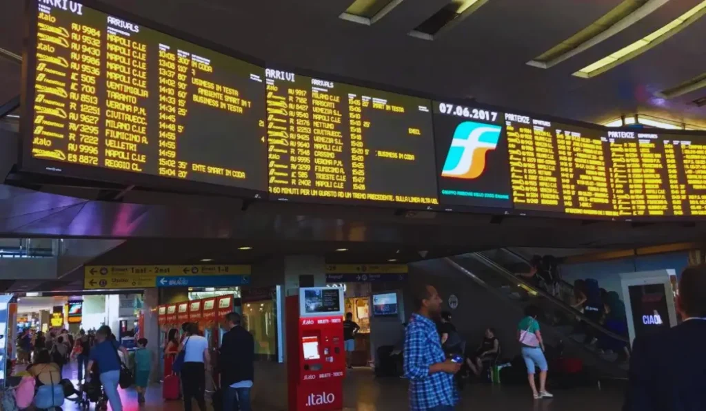 Treni AV in ritardo per furto cavi sulla tratta Napoli-Roma