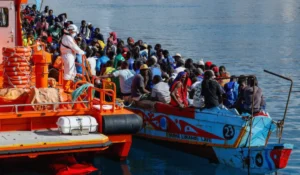 Giorgia Meloni Consiglio europeo migrazione hub rimpatri