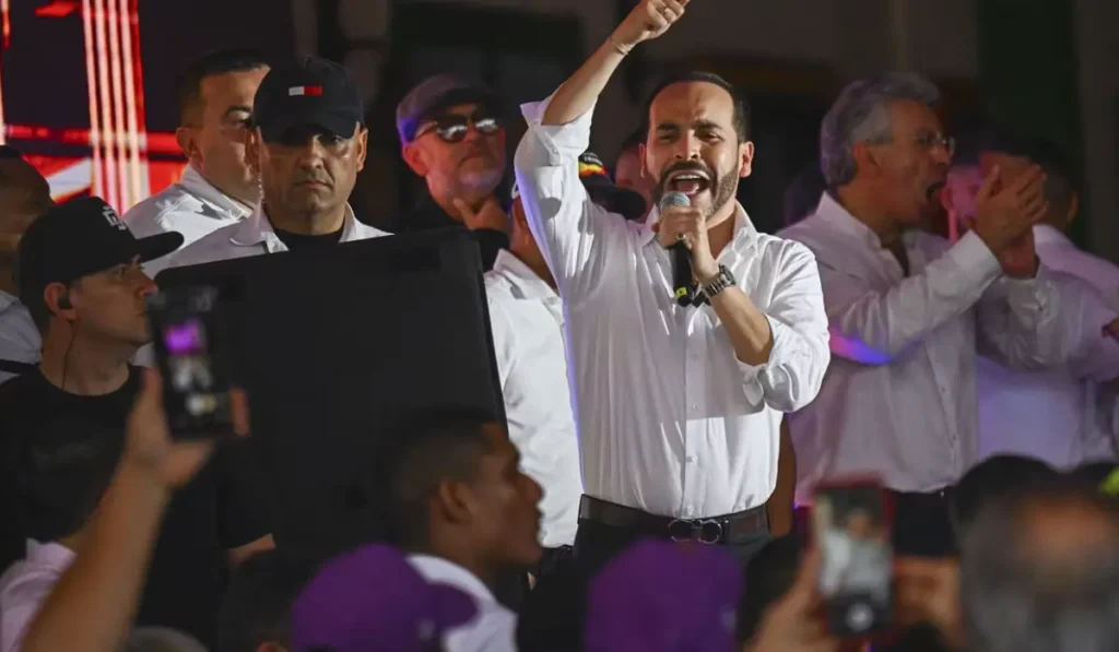 Ballottaggio Colombia Cepeda sinistra contro de la Espriella