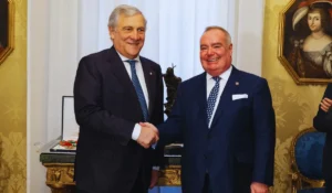 Antonio Tajani propone strategia per le elezioni comunali di Milano con profilo tecnico