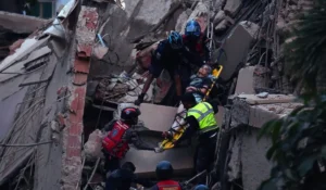 Edifici danneggiati dalle scosse di terremoto in Venezuela