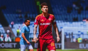Soulé in azione con la Roma, possibile cessione e interesse Juventus