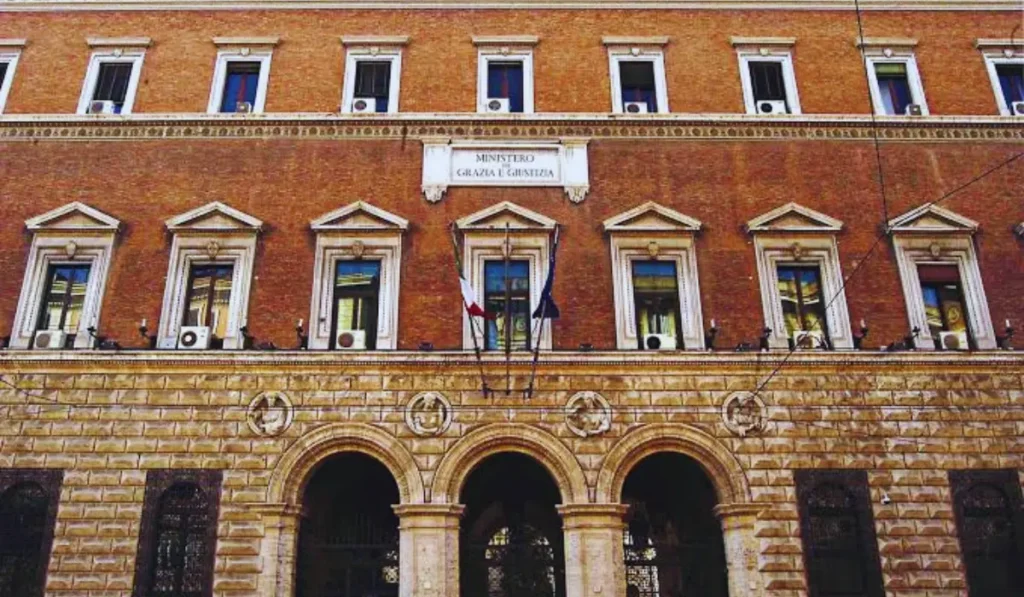 Lavoratori precari PNRR Ufficio per il Processo durante una manifestazione sindacale
