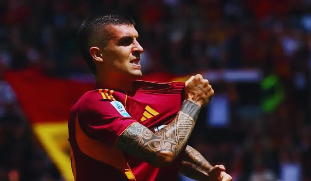 Gianluca Mancini capitano Roma durante una partita