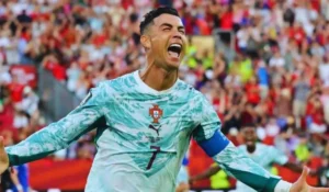 Kane realizza il rigore nella vittoria dell’Inghilterra sul Messico