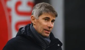 Massara con sciarpa Juventus nuovo dirigente