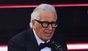 Peppino di Capri giovane con il pianoforte