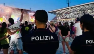 Auto danneggiate dopo il concerto di Max Pezzali a Padova