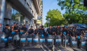Ingresso del Settore Occupato Città Studi alla Statale dopo lo sgombero