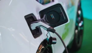Bonus colonnine elettriche 2026 per auto elettrica privata