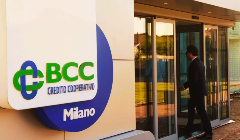 Bancari BCC in assemblea per il rinnovo contrattuale con richieste di aumento stipendio 518 euro e settimana lavorativa a 35 ore