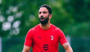 Milan in campo contro il Celtic: debutto di Amorim